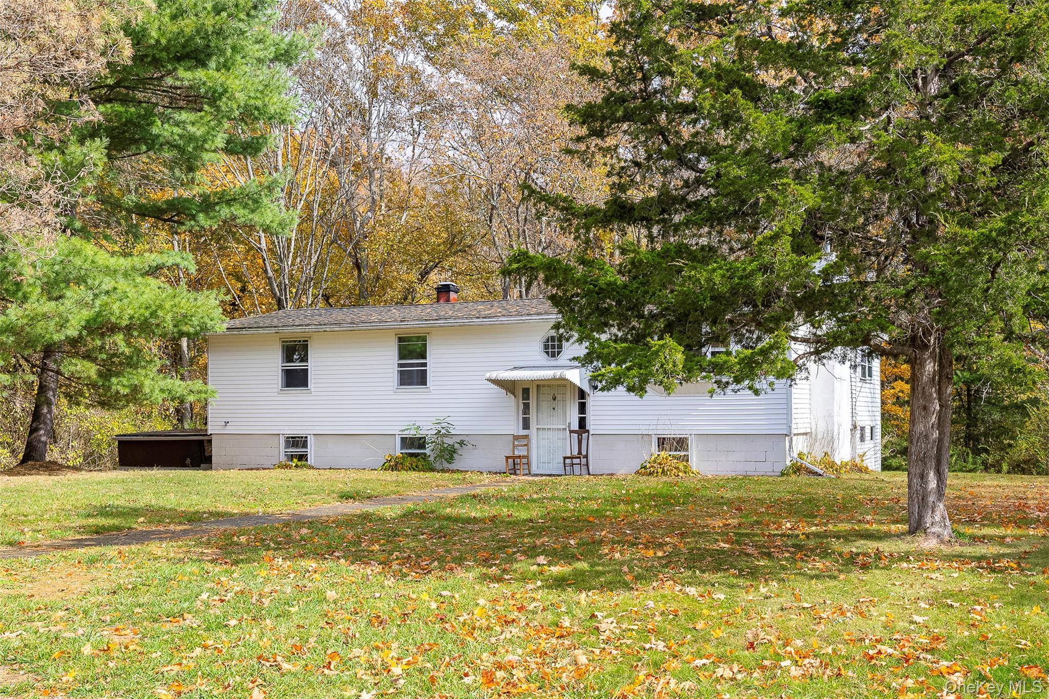 82 Lake RD, Pine Plains, NY 12567