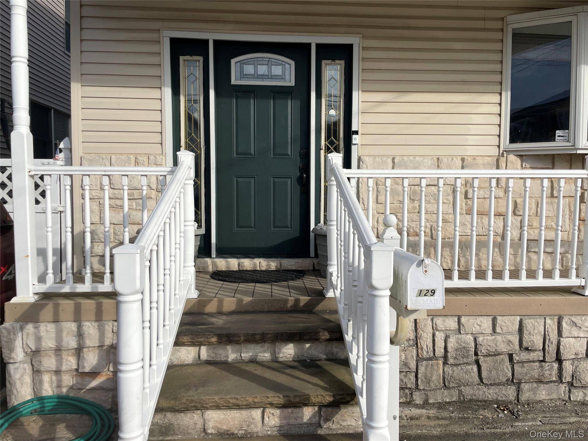129 West BLVD, East Rockaway, NY 11518
