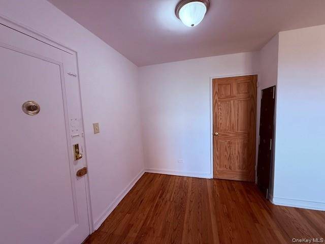 52-21 65th PL #6P, Maspeth, NY 11378