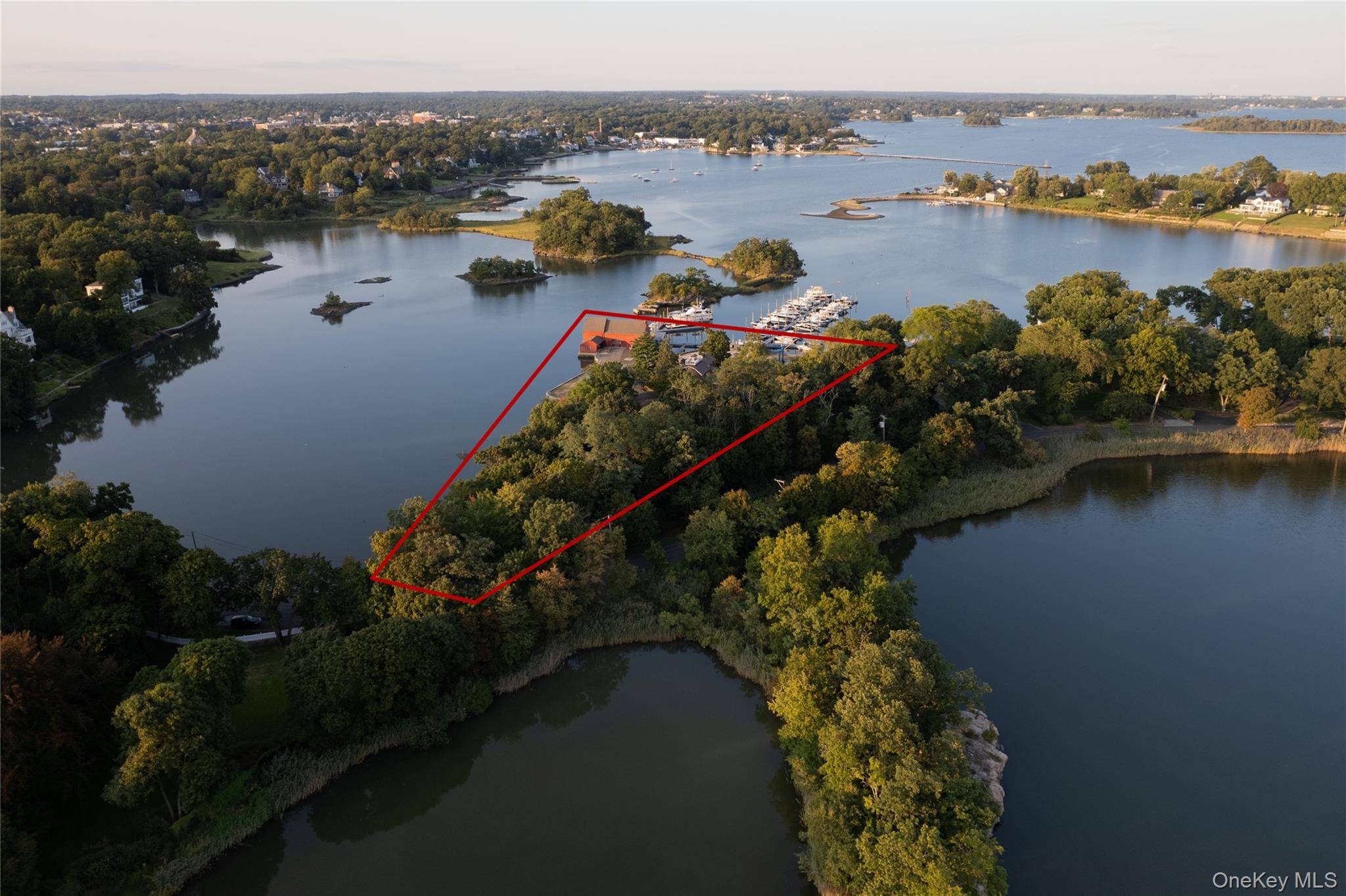 191 Kirby LN, Rye, NY 10580