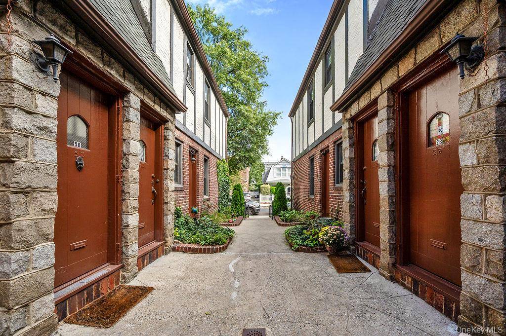 43-24 208th ST, Bayside, NY 11361