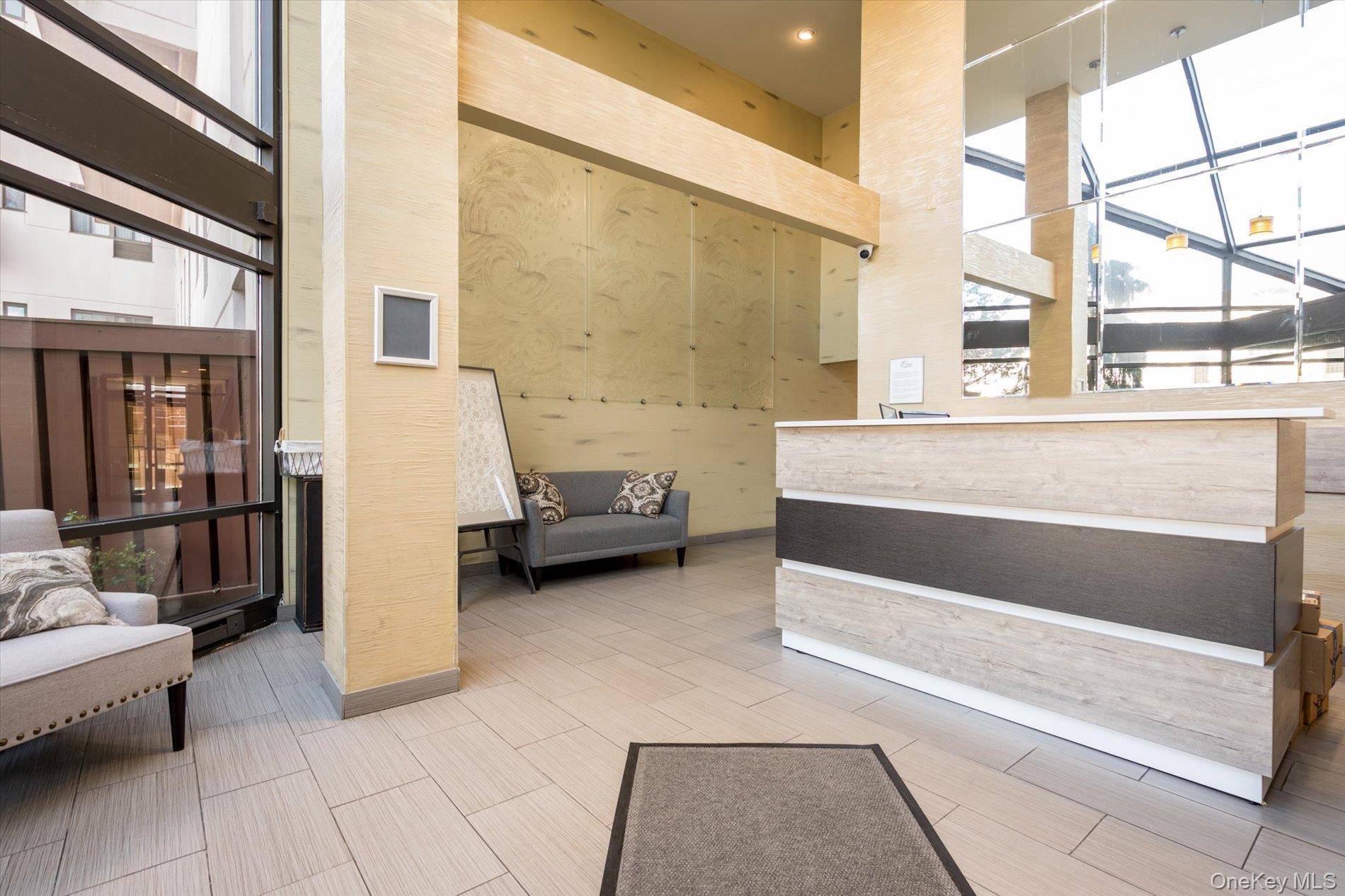 100 W Broadway #7L, Long Beach, NY 11561