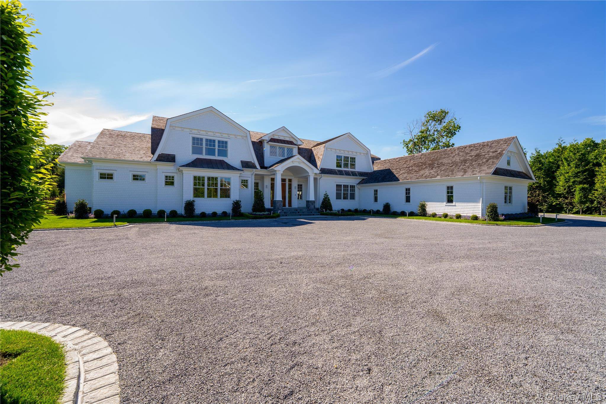 5 Michaels WAY, Westhampton Beach, NY 11978
