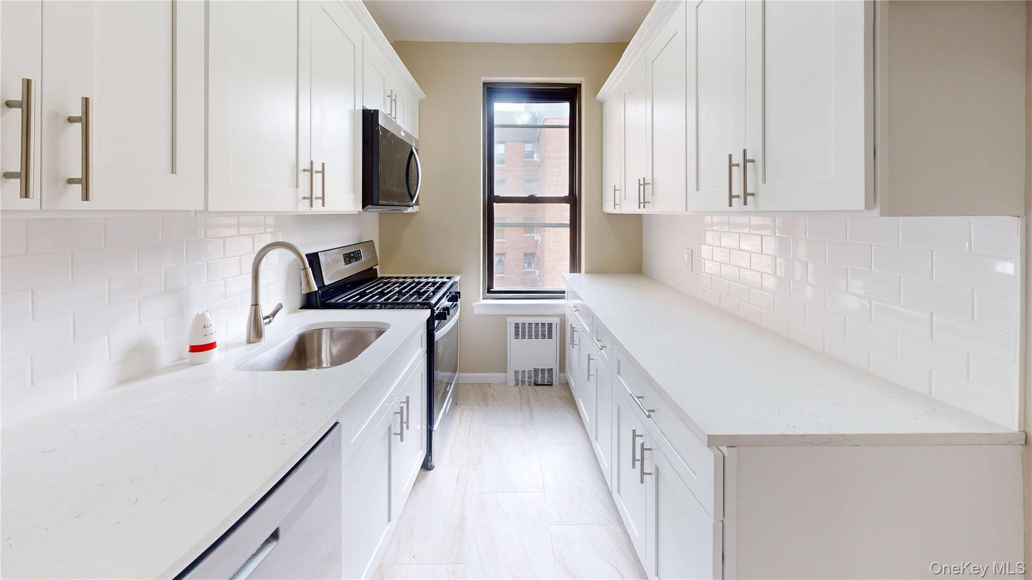 112-30 Northern BLVD #4B, Corona, NY 11368