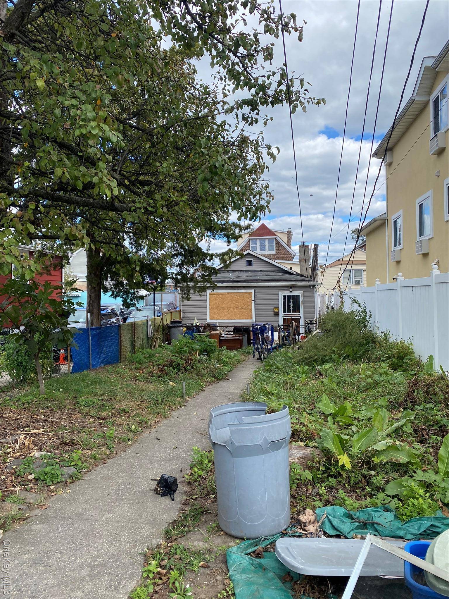 122 Stephens AVE, Bronx, NY 10473