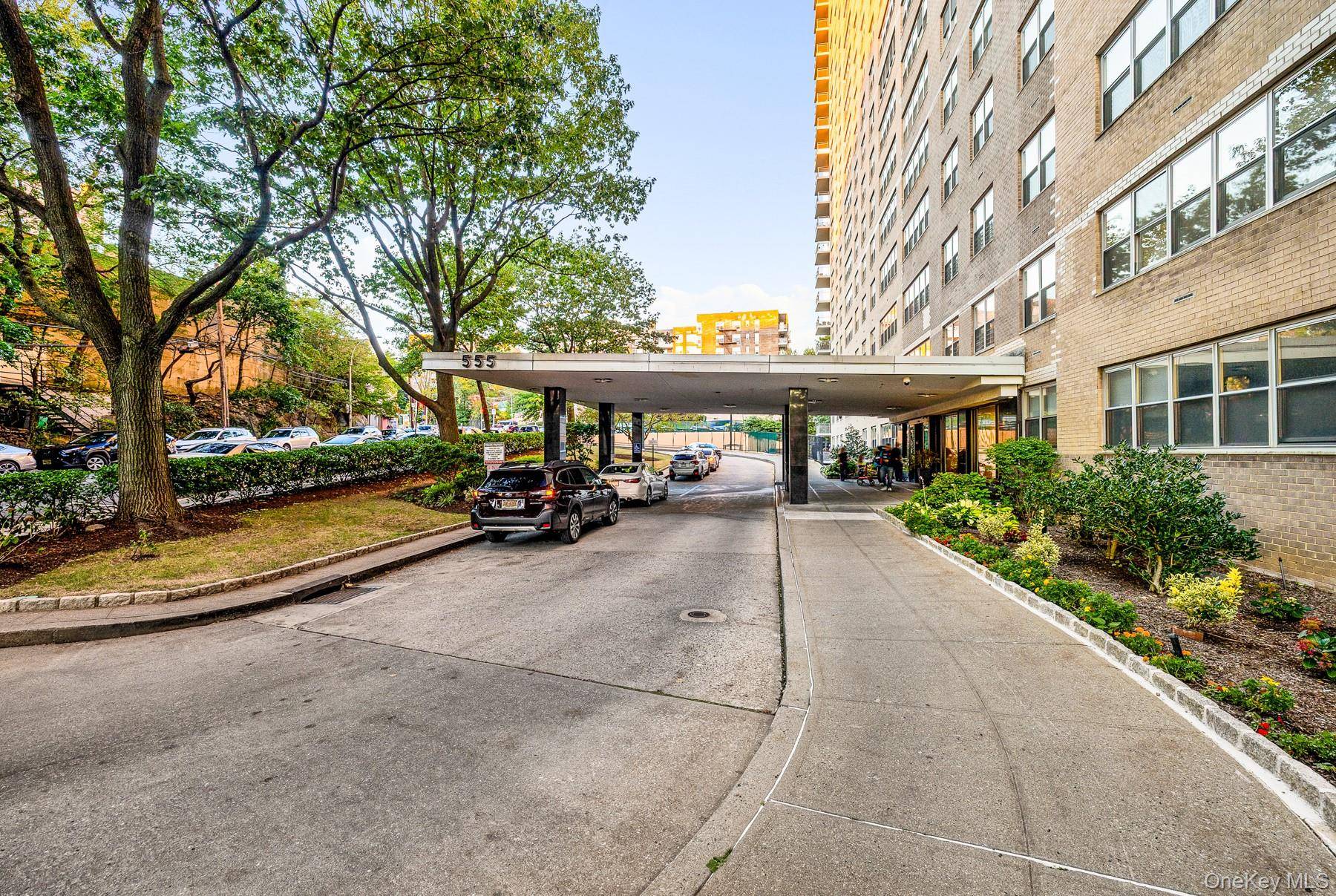 555 Kappock ST #12J, Bronx, NY 10463