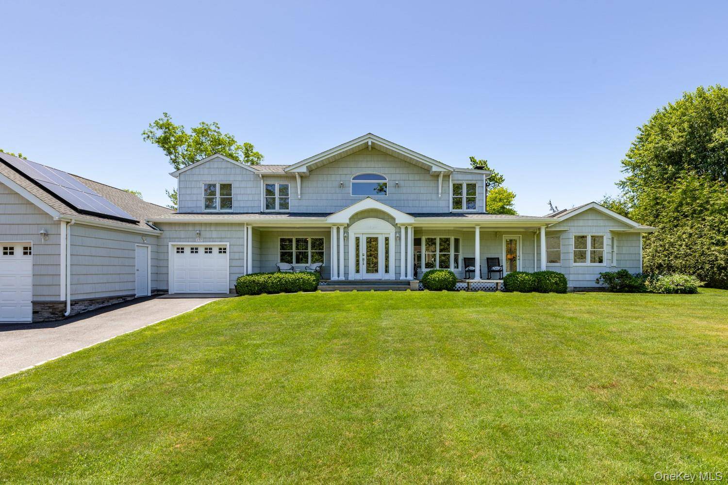 137 South RD, Westhampton, NY 11977