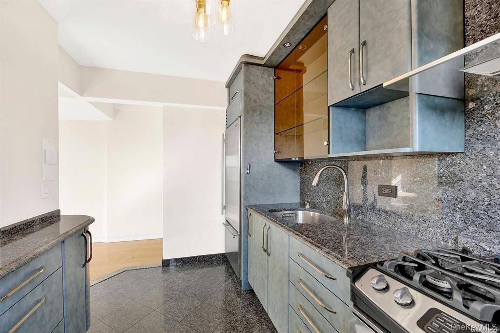 109-33 71st RD #11A, Forest Hills, NY 11375