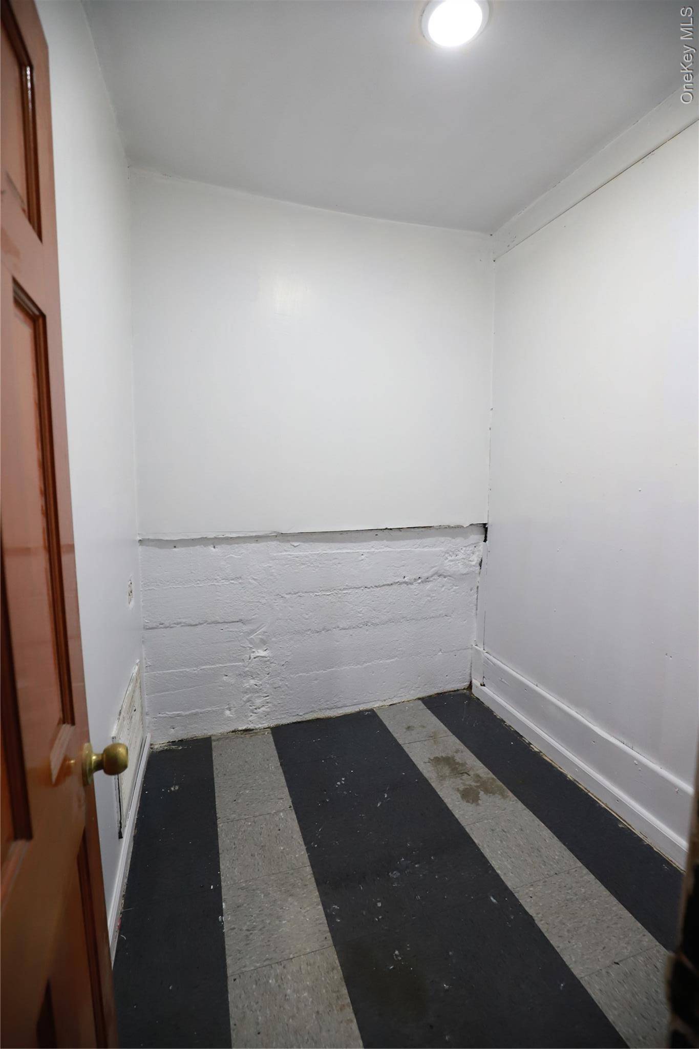 99-11 37th AVE #Lower L., Corona, NY 11368