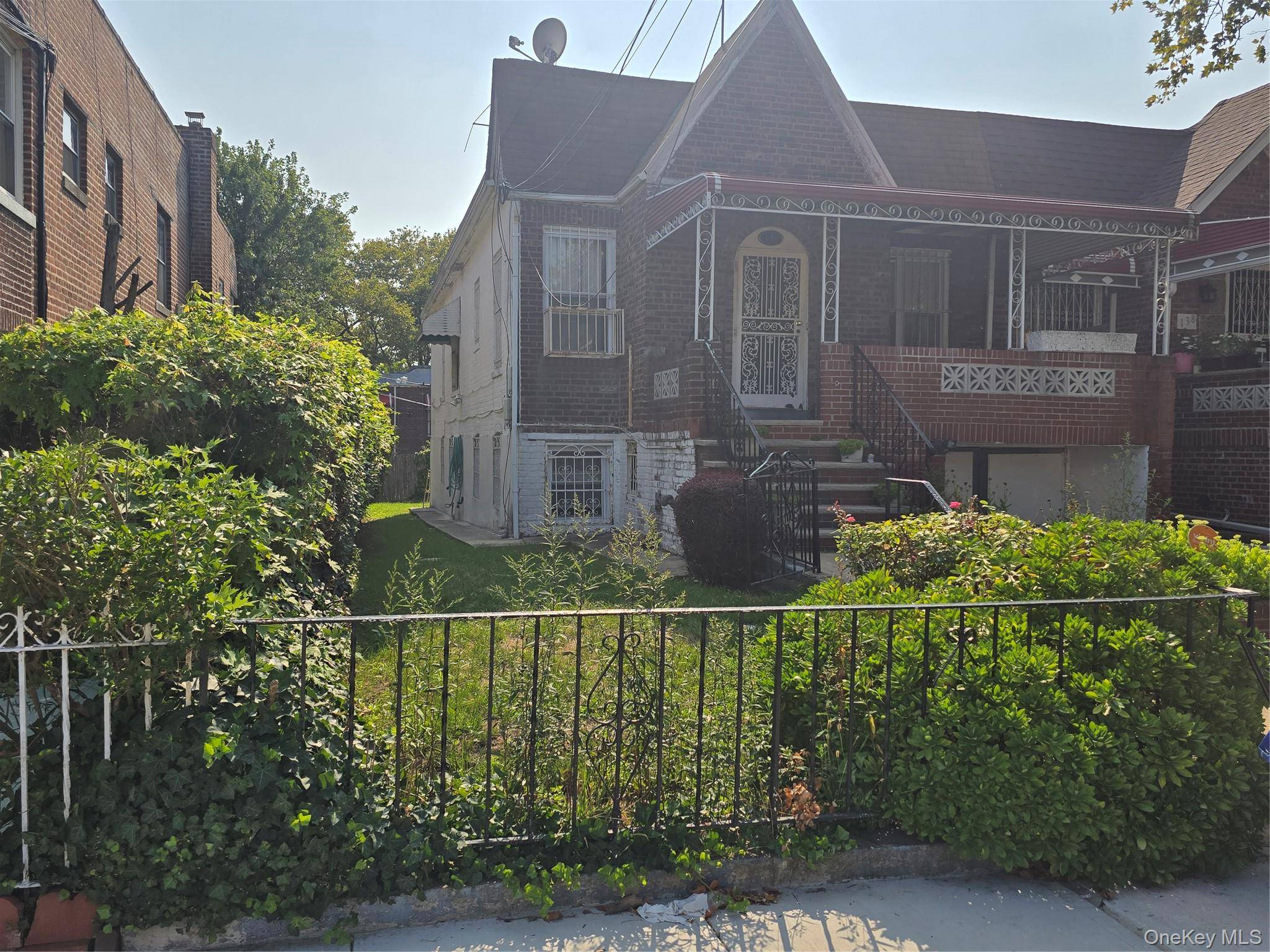 142 East 88 Street, Brooklyn, NY 11236