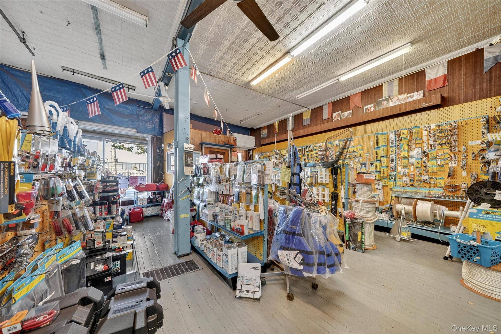 526 City Island AVE, Bronx, NY 10464