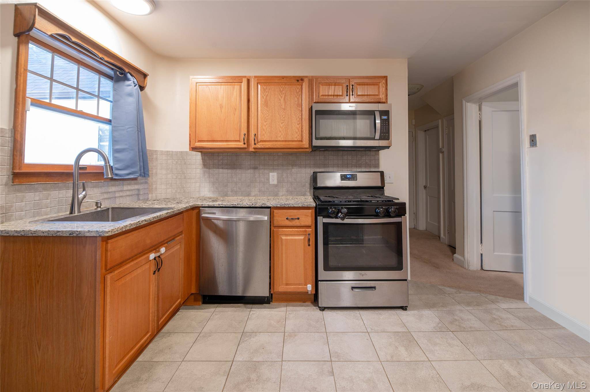 4 Francis AVE, West Nyack, NY 10960