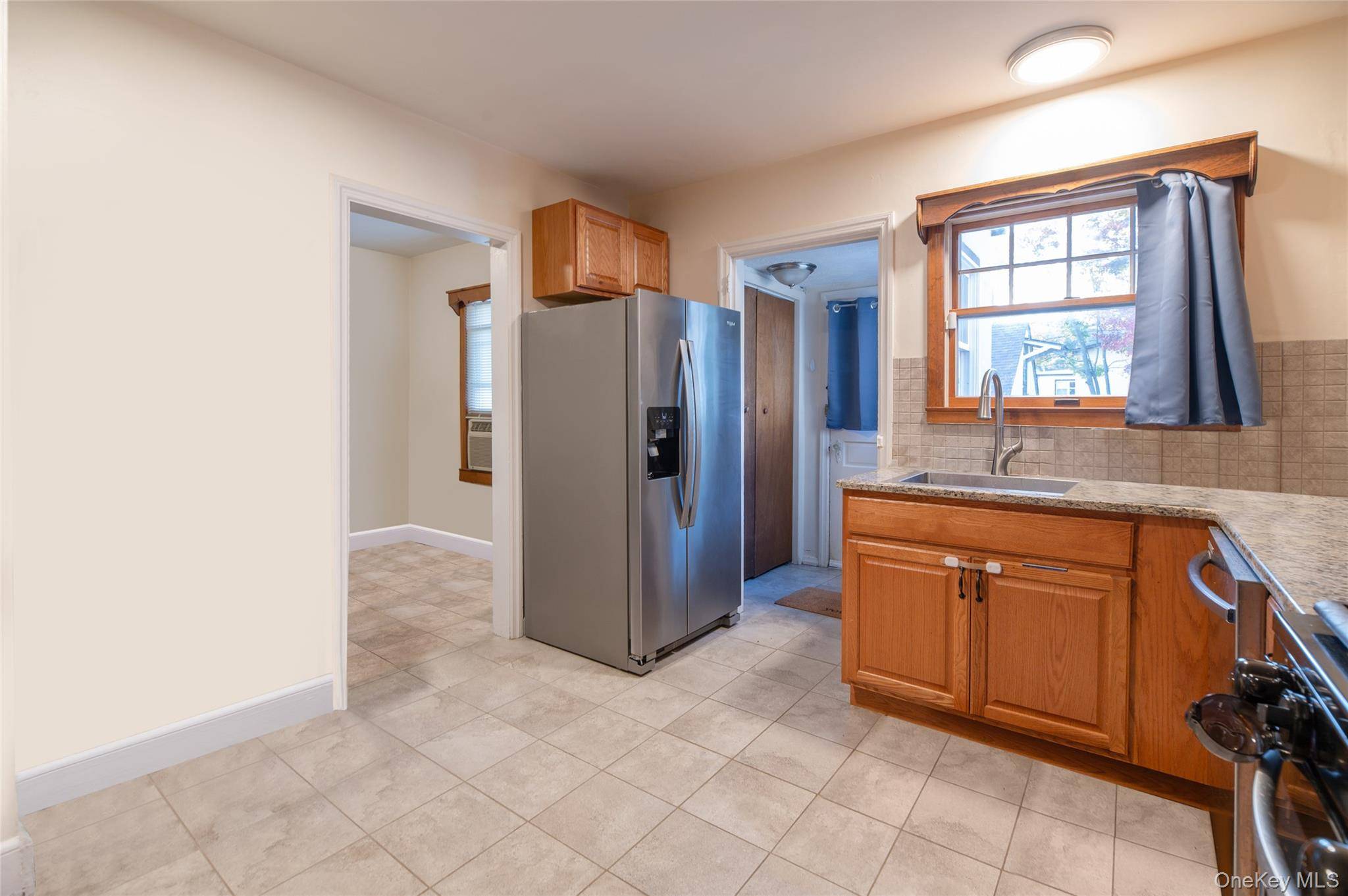 4 Francis AVE, West Nyack, NY 10960