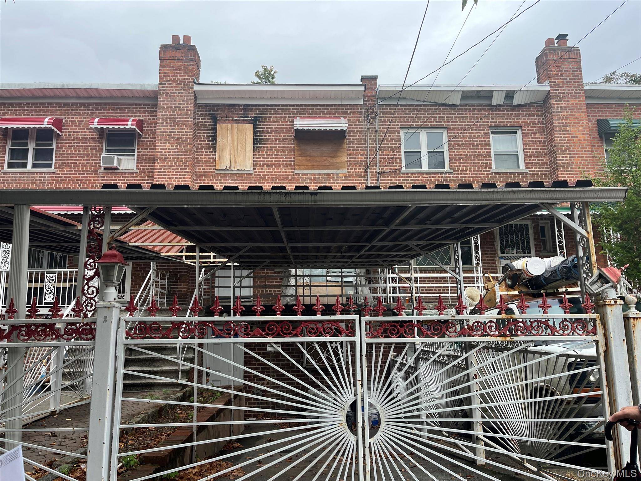 3940 DeRemier AVE, Bronx, NY 10466