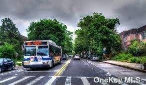 78-37 MAIN STREET ST #2G, Kew Garden Hills, NY 11367