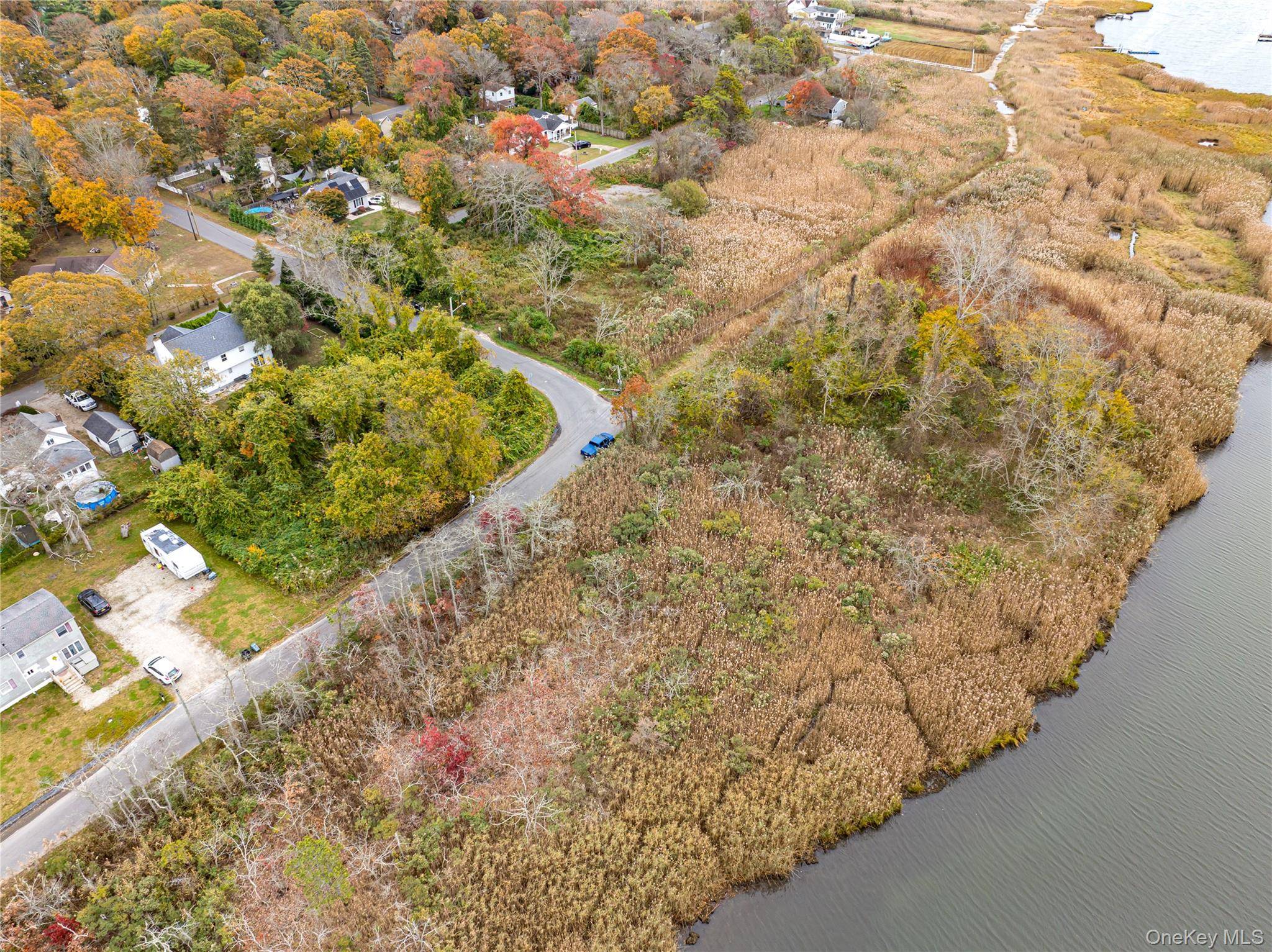 W Riviera RD, Mastic Beach, NY 11951