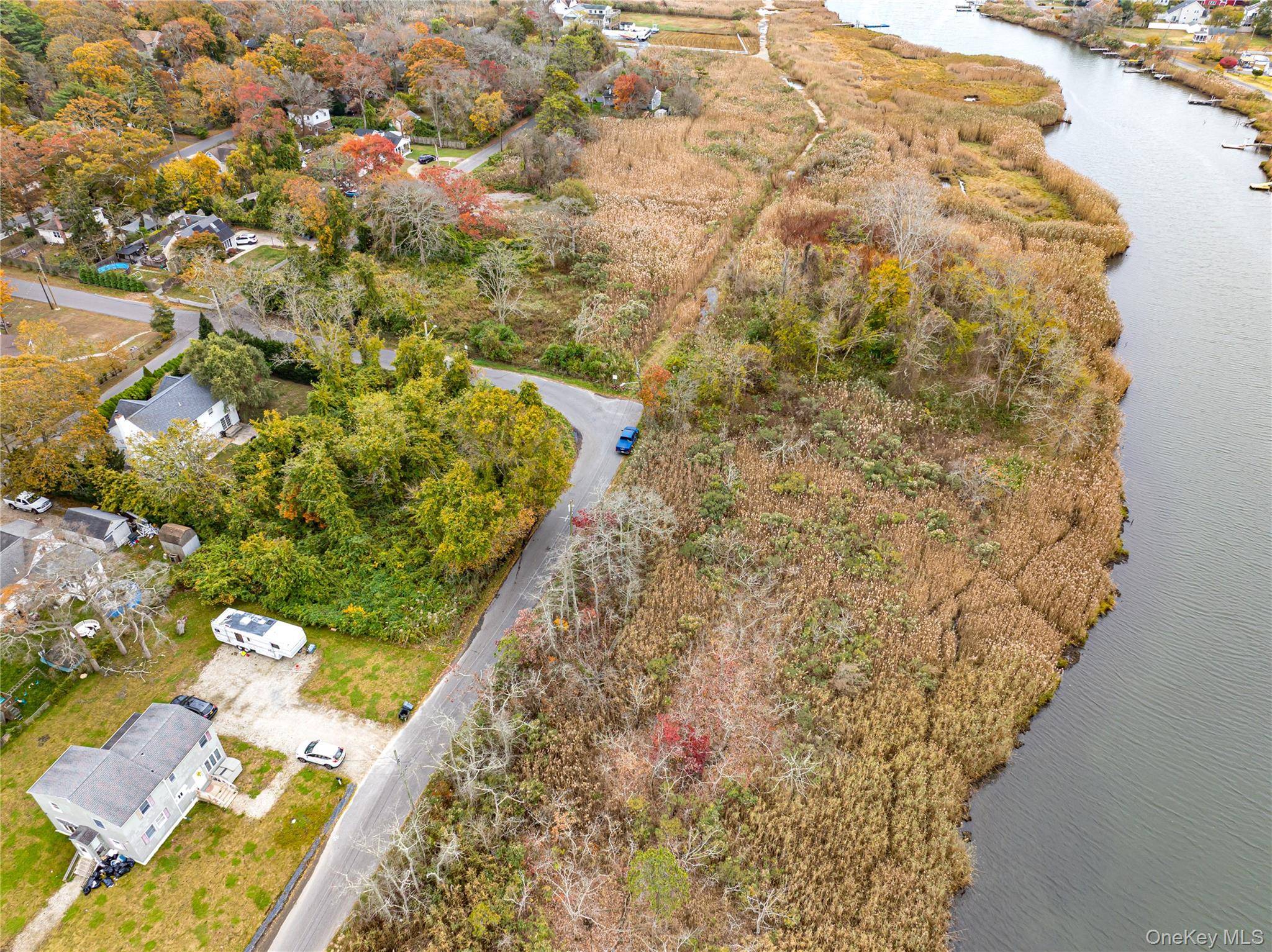 W Riviera RD, Mastic Beach, NY 11951