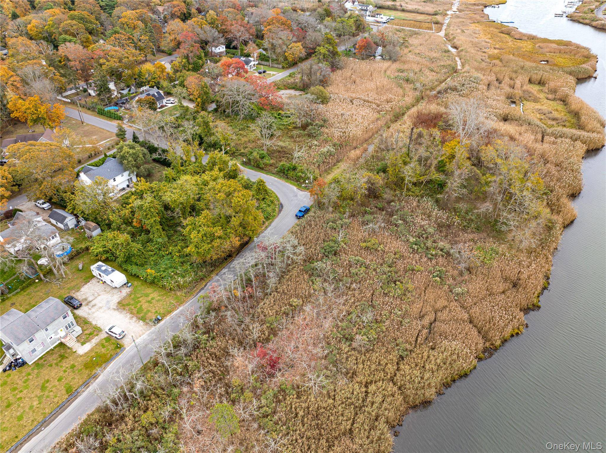 W Riviera RD, Mastic Beach, NY 11951