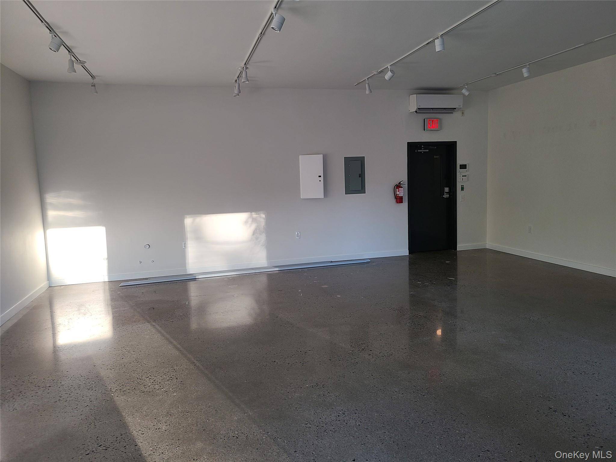 1636 Route 9G #C, Hyde Park, NY 12538