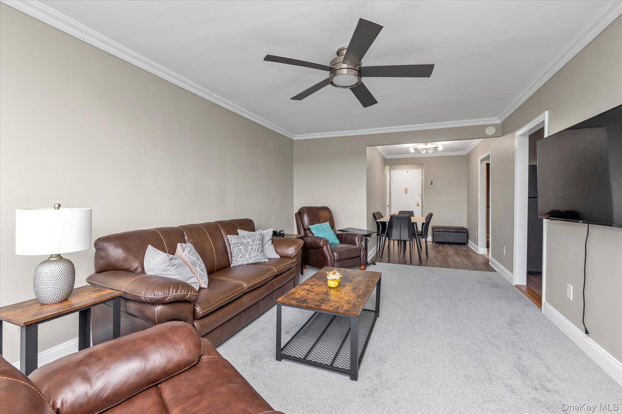 290 Atlantic AVE #211, East Rockaway, NY 11518