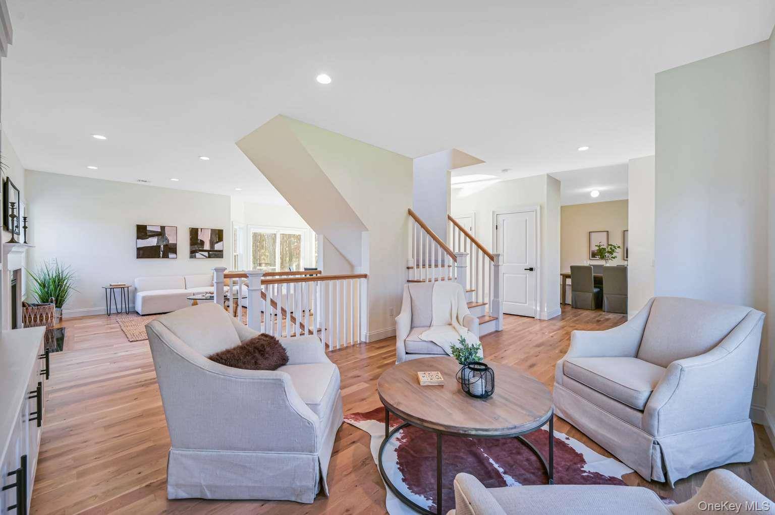 599 Robeson Place, Medford, NY 11763