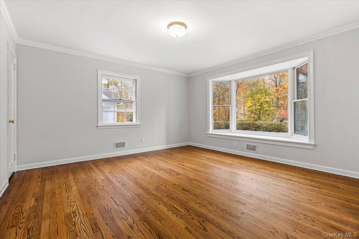 110 Oliver RD, Bedford, NY 10506
