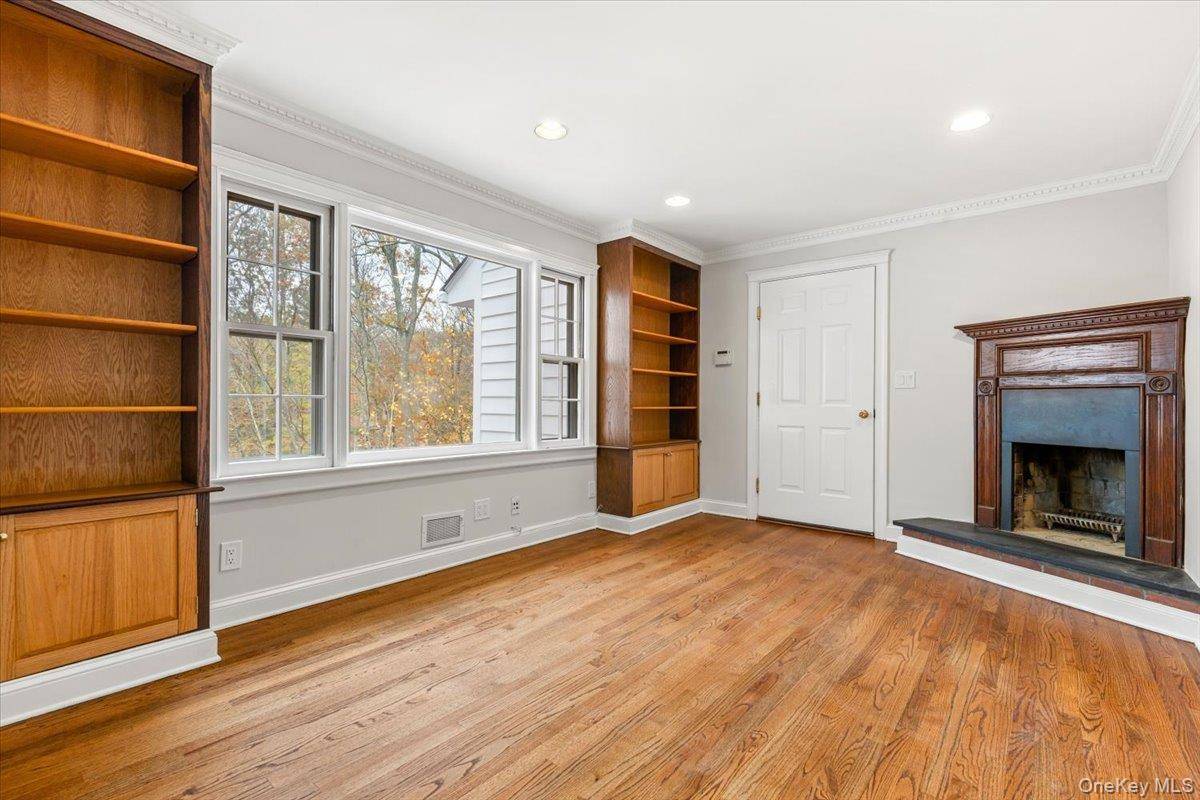 110 Oliver RD, Bedford, NY 10506