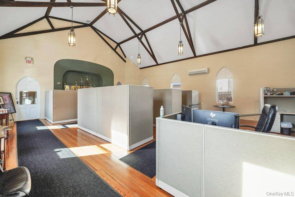 27 Cleveland 1st floor ST, Valhalla, NY 10595