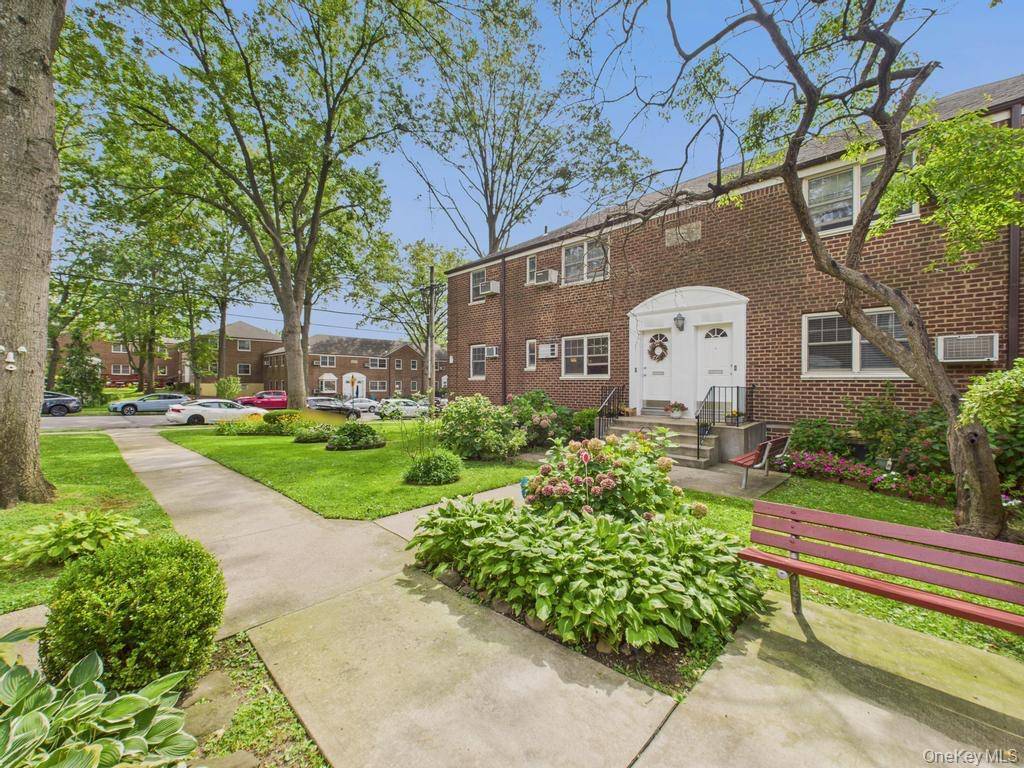 251-11 60th Ave #1, Little Neck, NY 11362