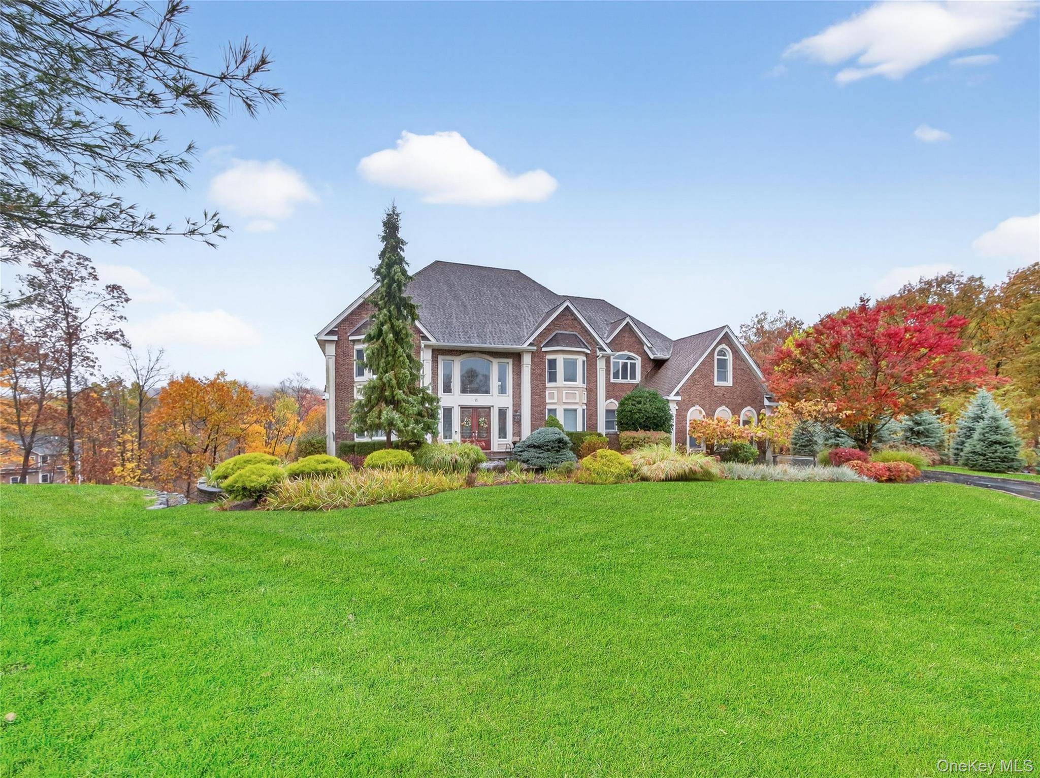 15 Beaver Pond CT, Stony Point, NY 10980