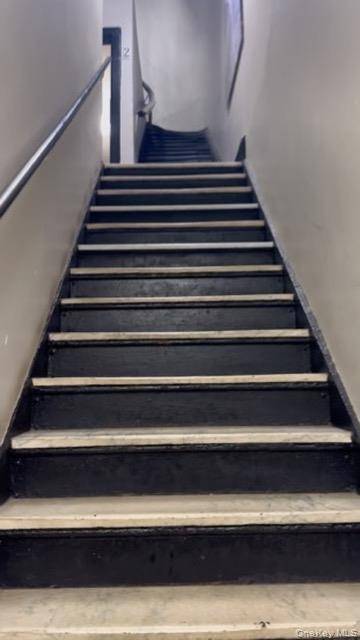 7 W 20th ST, New York (manhattan), NY 10011