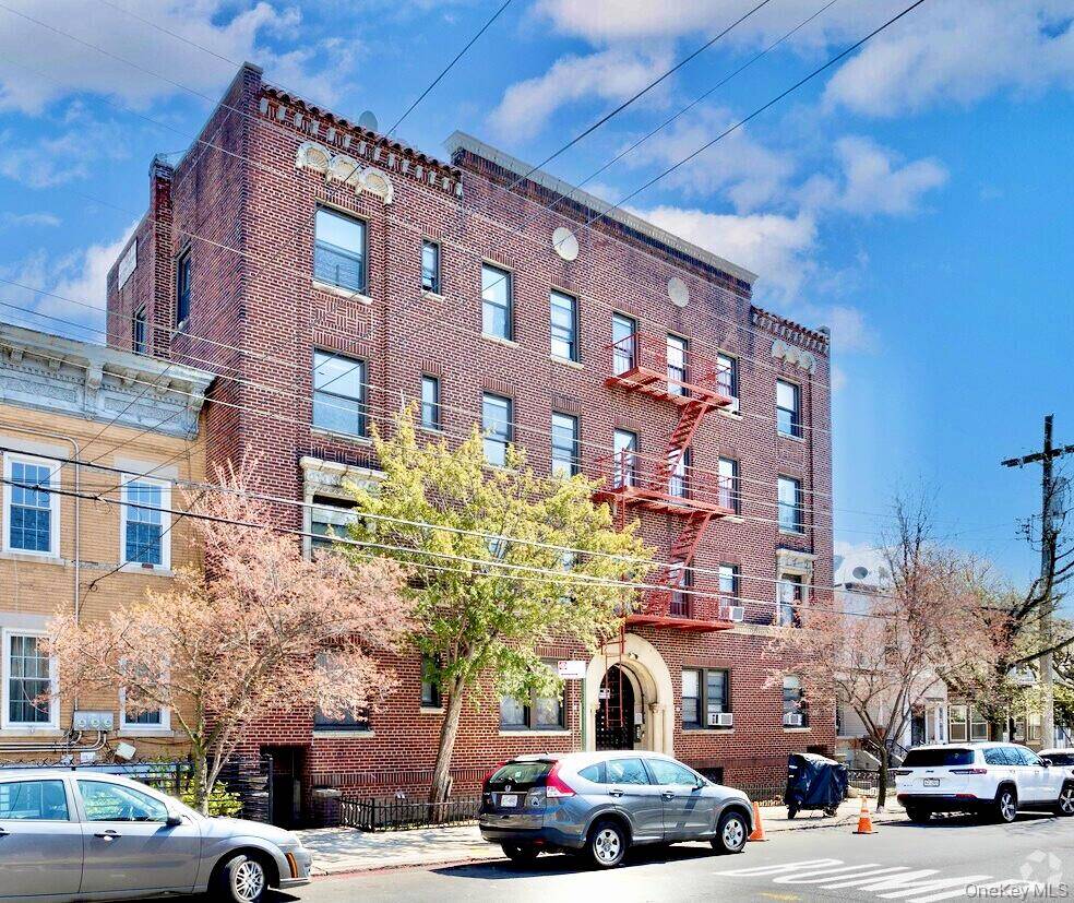 75 Grant AVE, Brooklyn, NY 11208