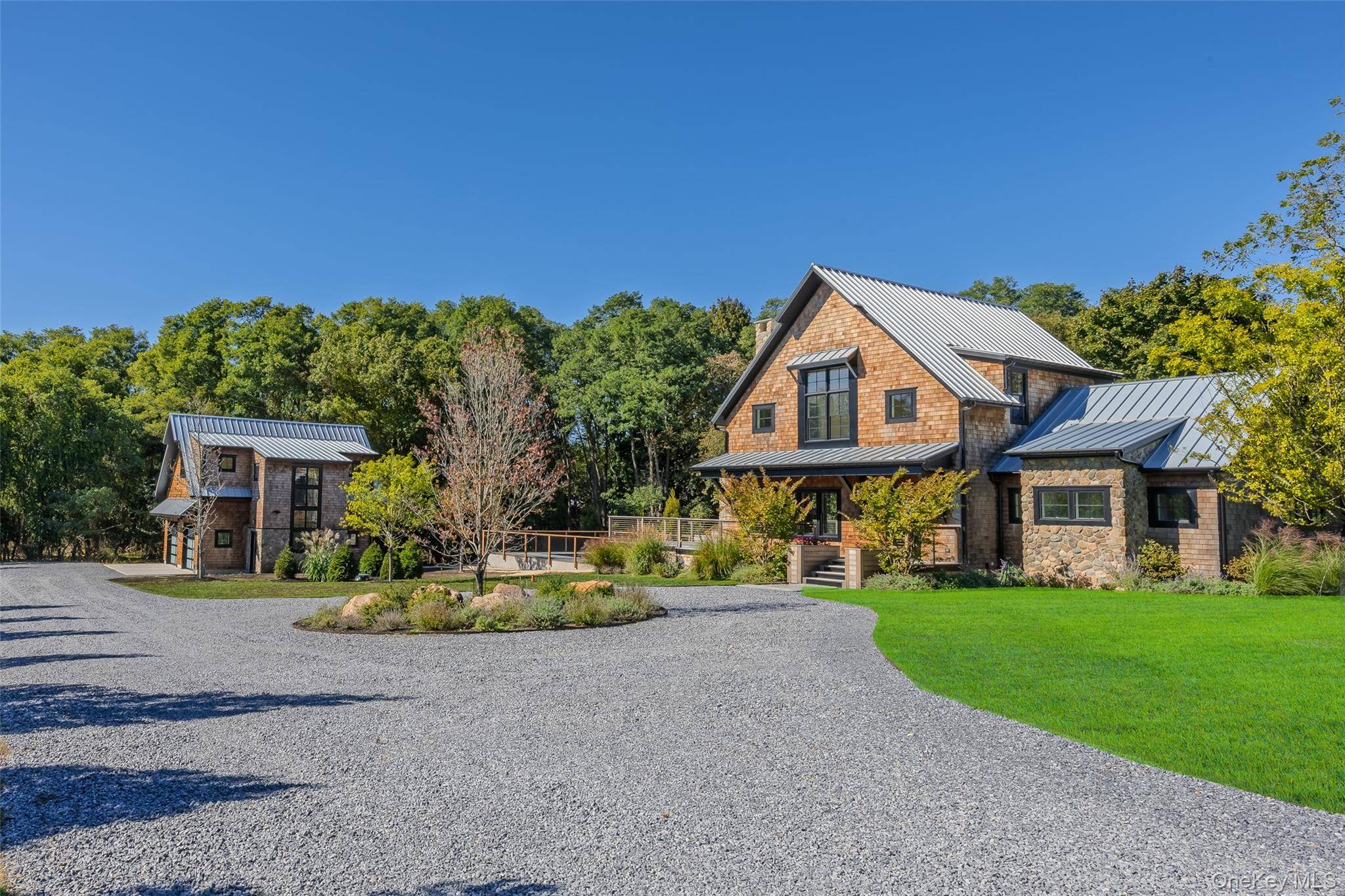 141A N Ferry RD, Shelter Island, NY 11964