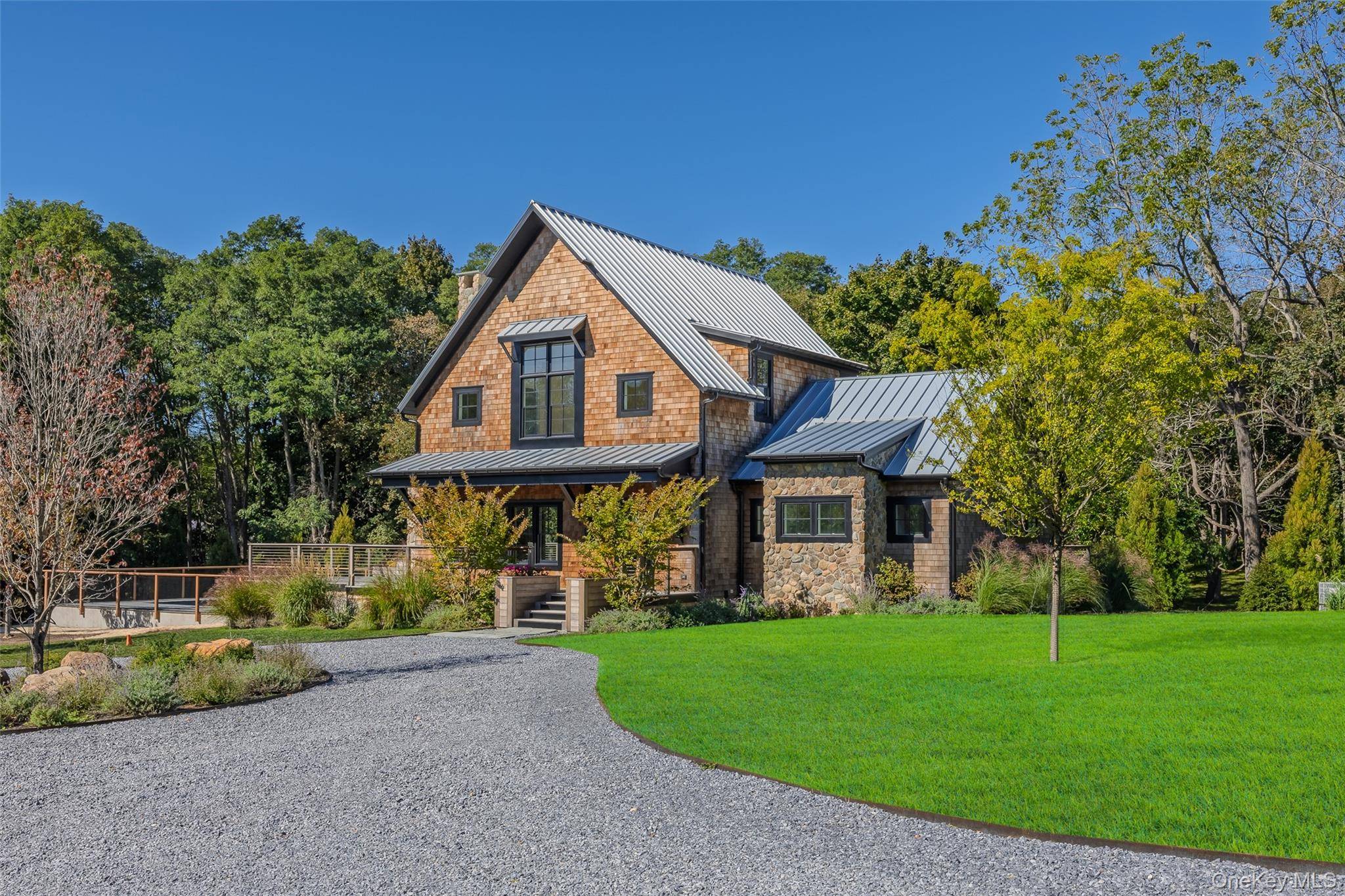 141A N Ferry RD, Shelter Island, NY 11964