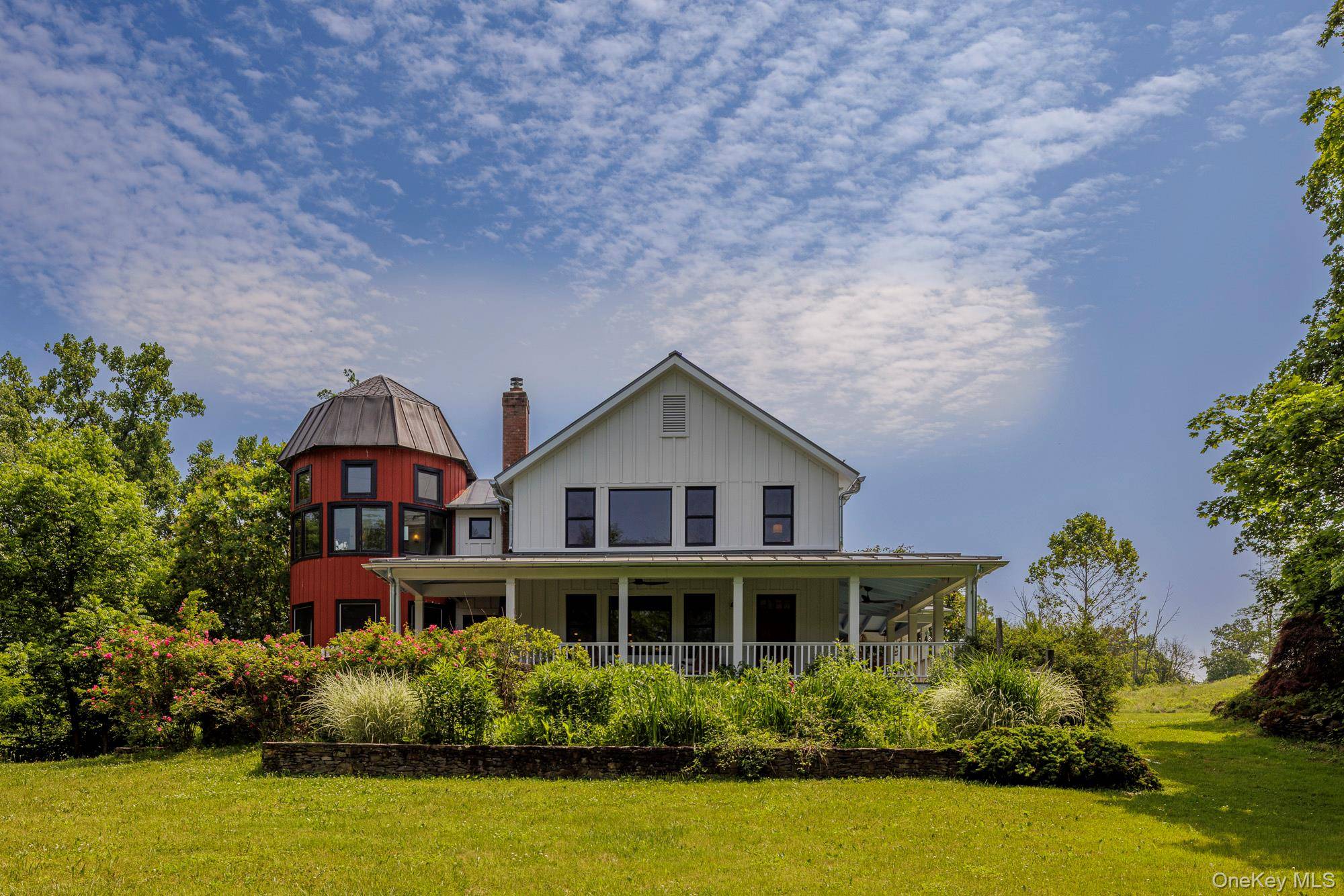 243 Morton RD, Rhinebeck, NY 12572