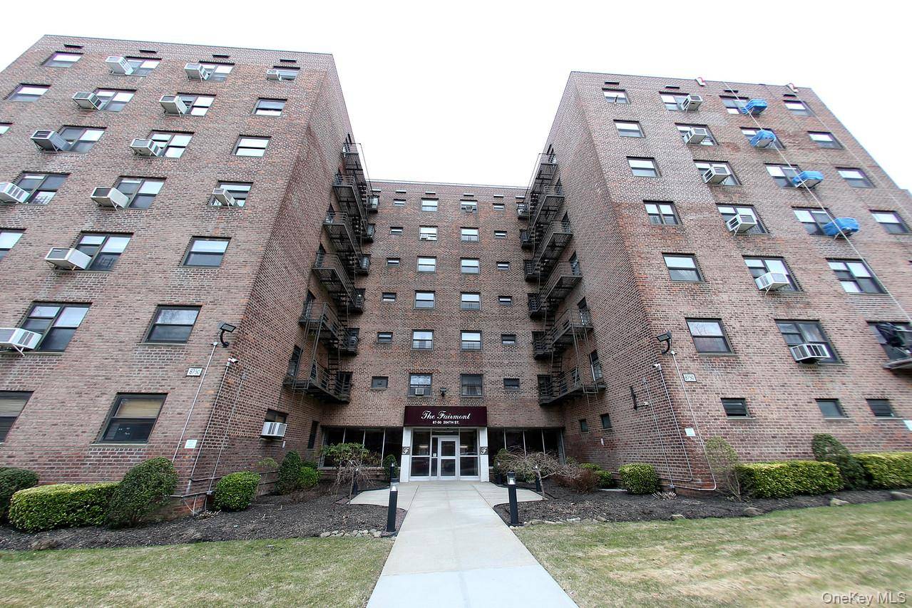 87-50 204 ST #B74, Hollis, NY 11423