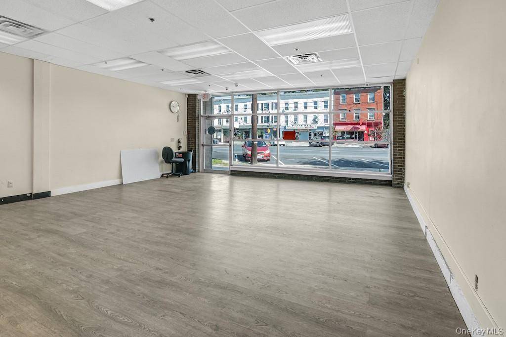 471 Broadway, Newburgh, NY 12550