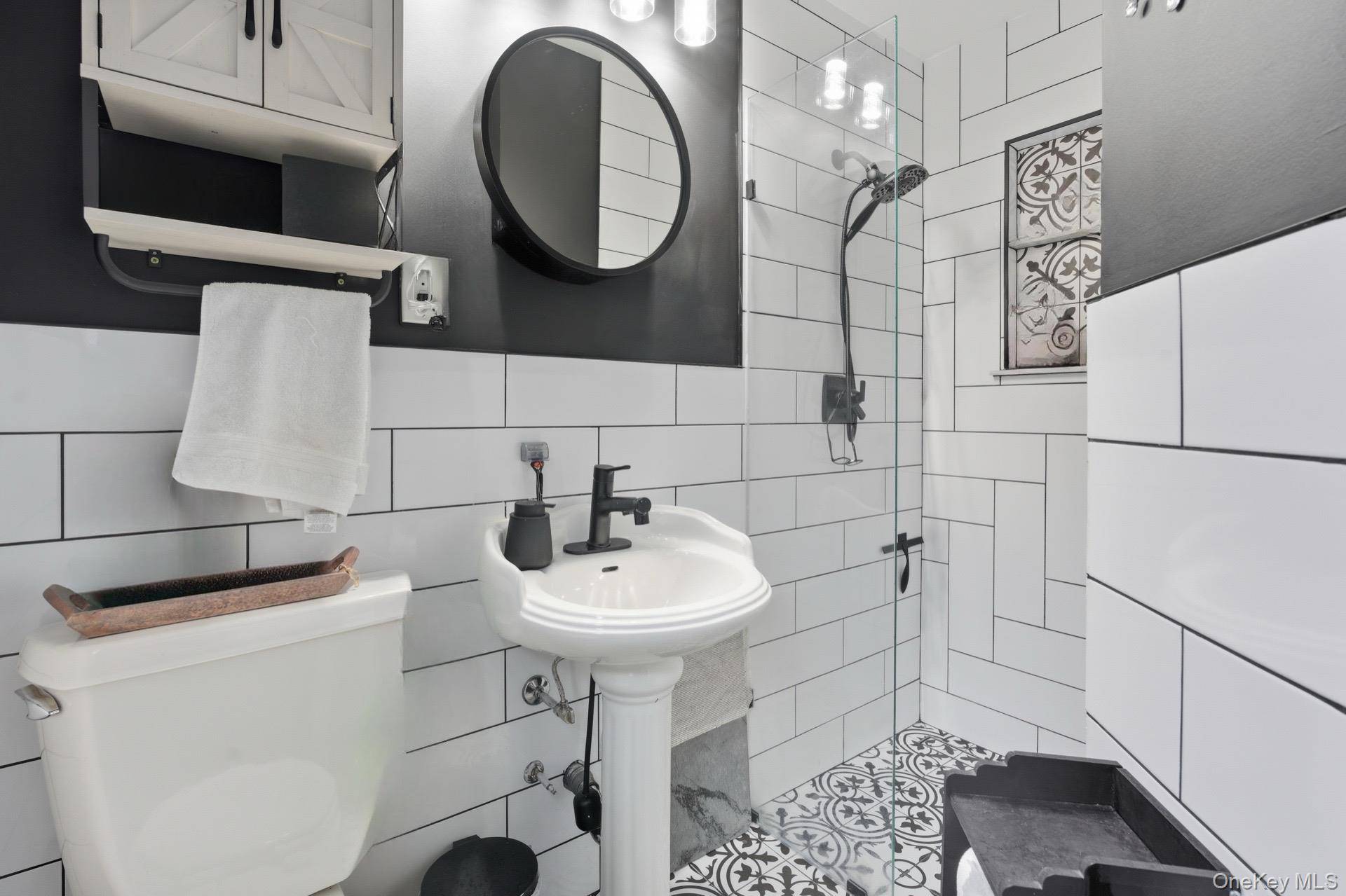 81-24 156th AVE #240-CU, Howard Beach, NY 11414