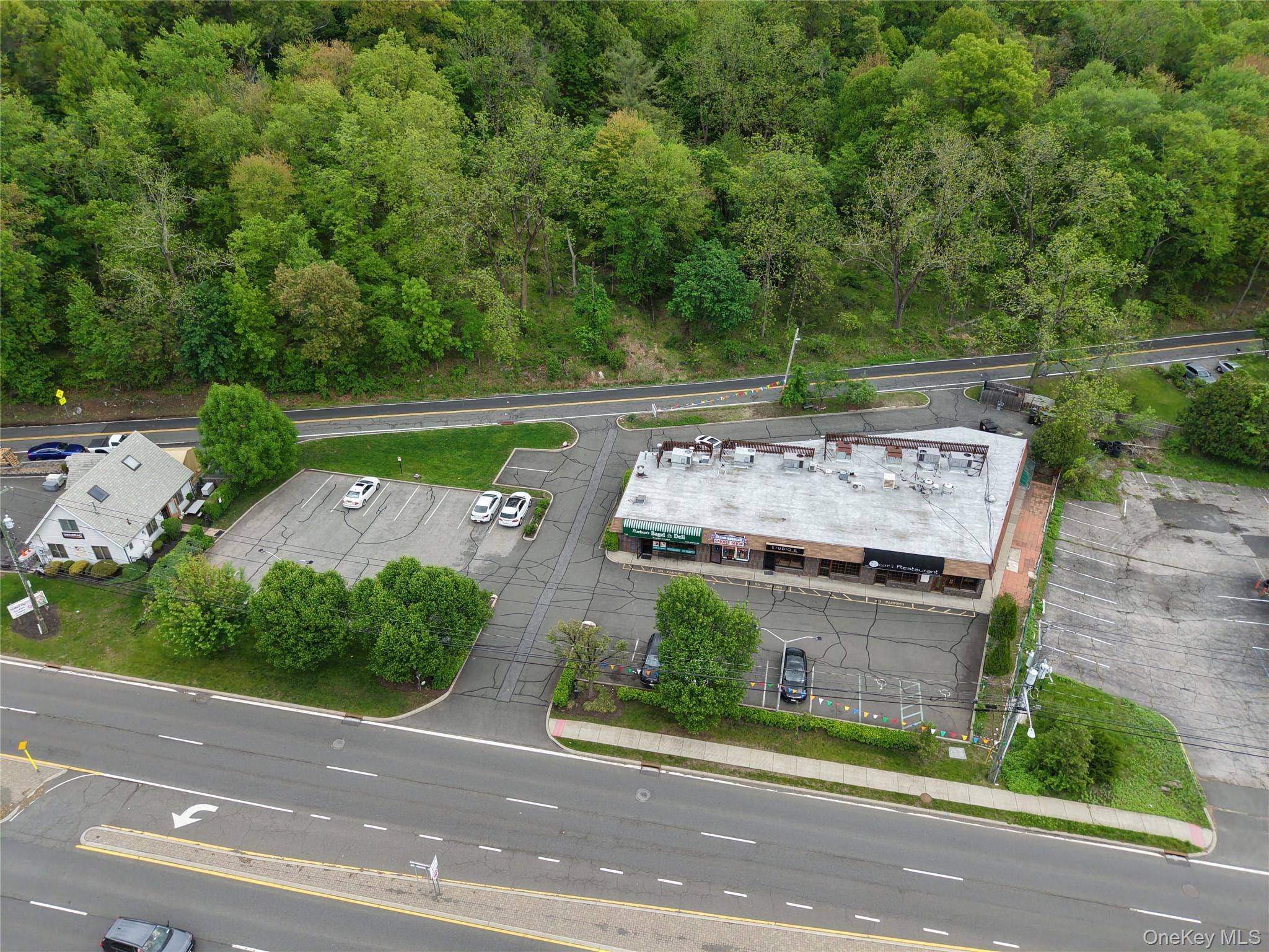 589 Route 303 #2, Blauvelt, NY 10913