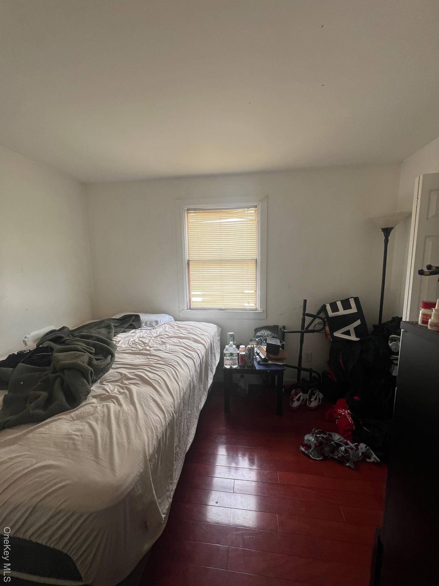 240 Oakley AVE, Hempstead, NY 11003