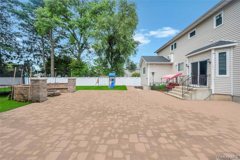 2694 A Forest AVE, East Meadow, NY 11554
