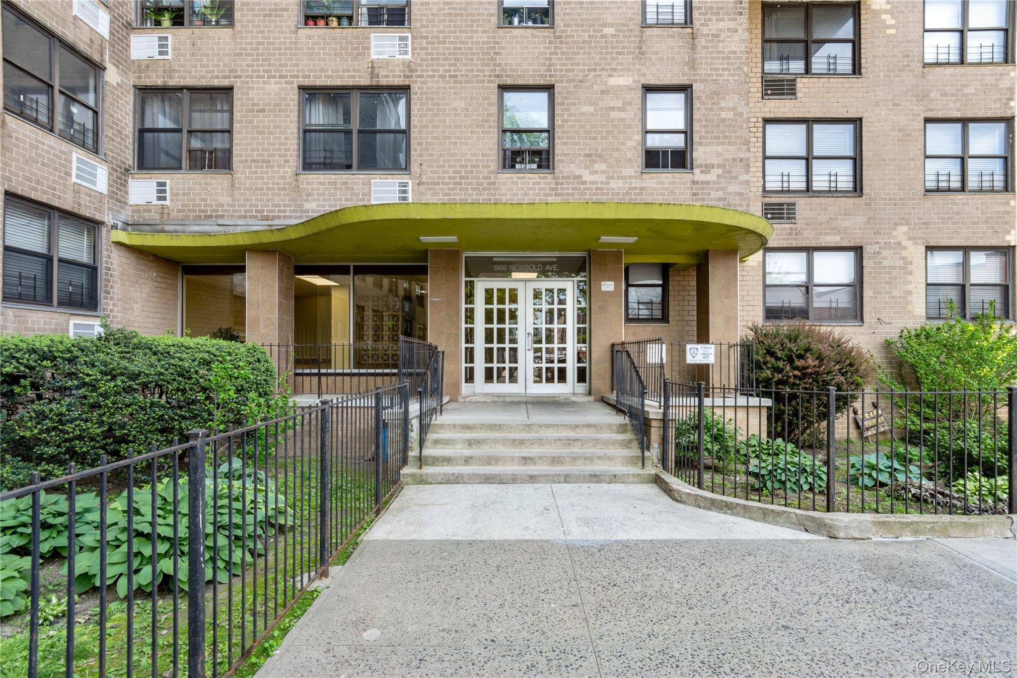1966 Newbold AVE #505, Bronx, NY 10472