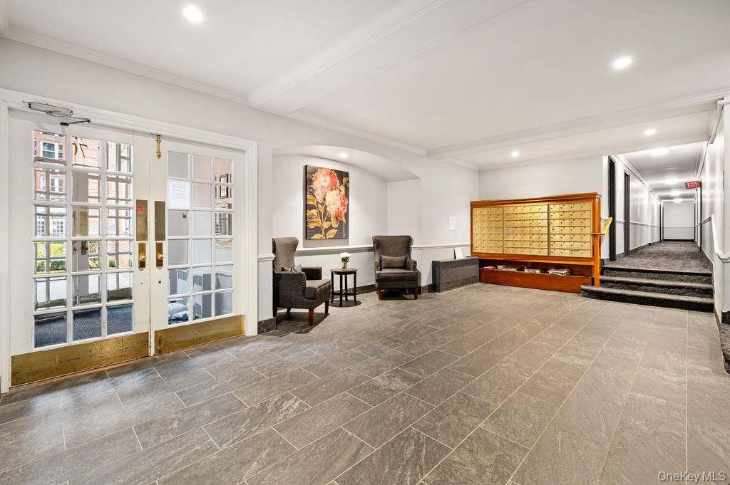 70 Locust AVE #B101, New Rochelle, NY 10801