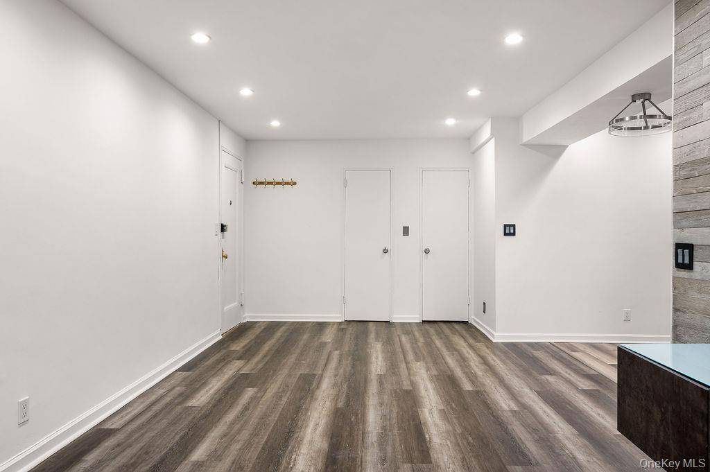 70 Locust AVE #B101, New Rochelle, NY 10801