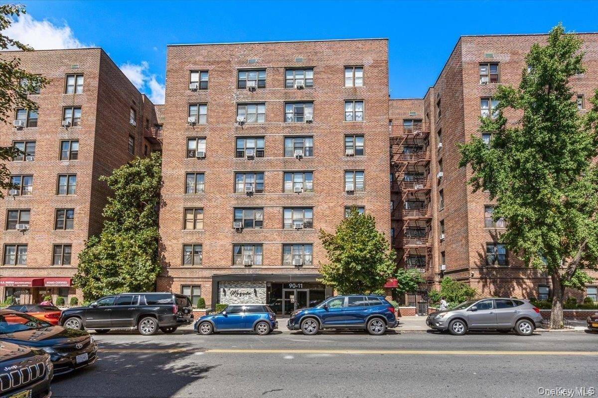 90-11 35 AVE #1D, Jackson Heights, NY 11372
