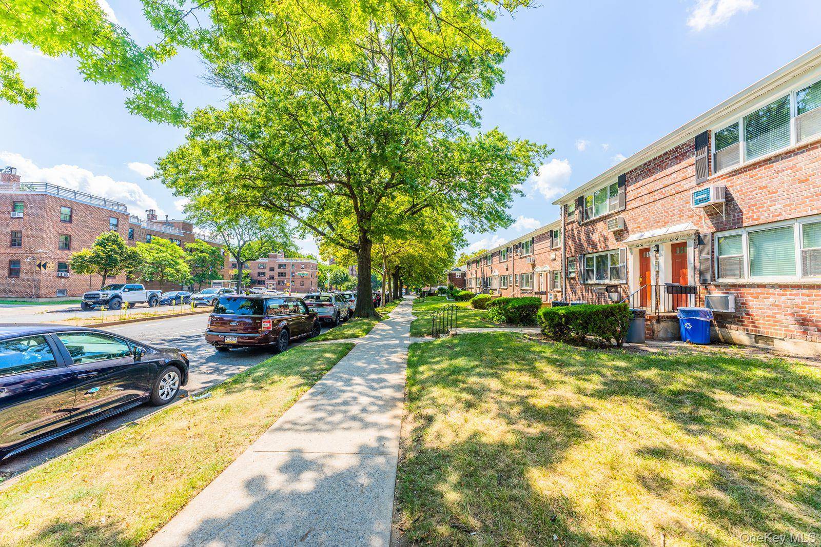 69-28 kissena BLVD #130B, Kew Garden Hills, NY 11367