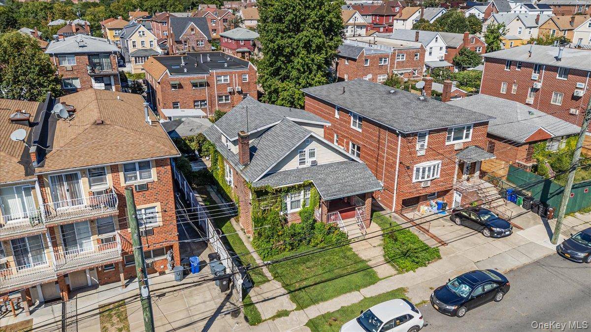 132-19 58th AVE, Flushing, NY 11355