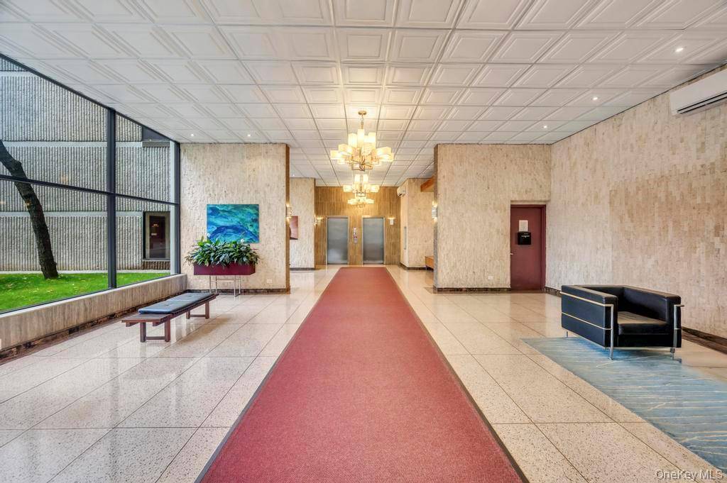 15038 Union TPKE #12K, Kew Garden Hills, NY 11367