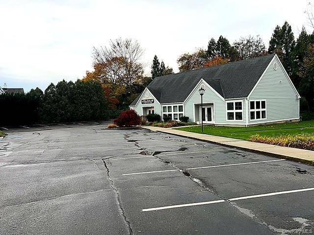 487 Main RD #B, Aquebogue, NY 11931