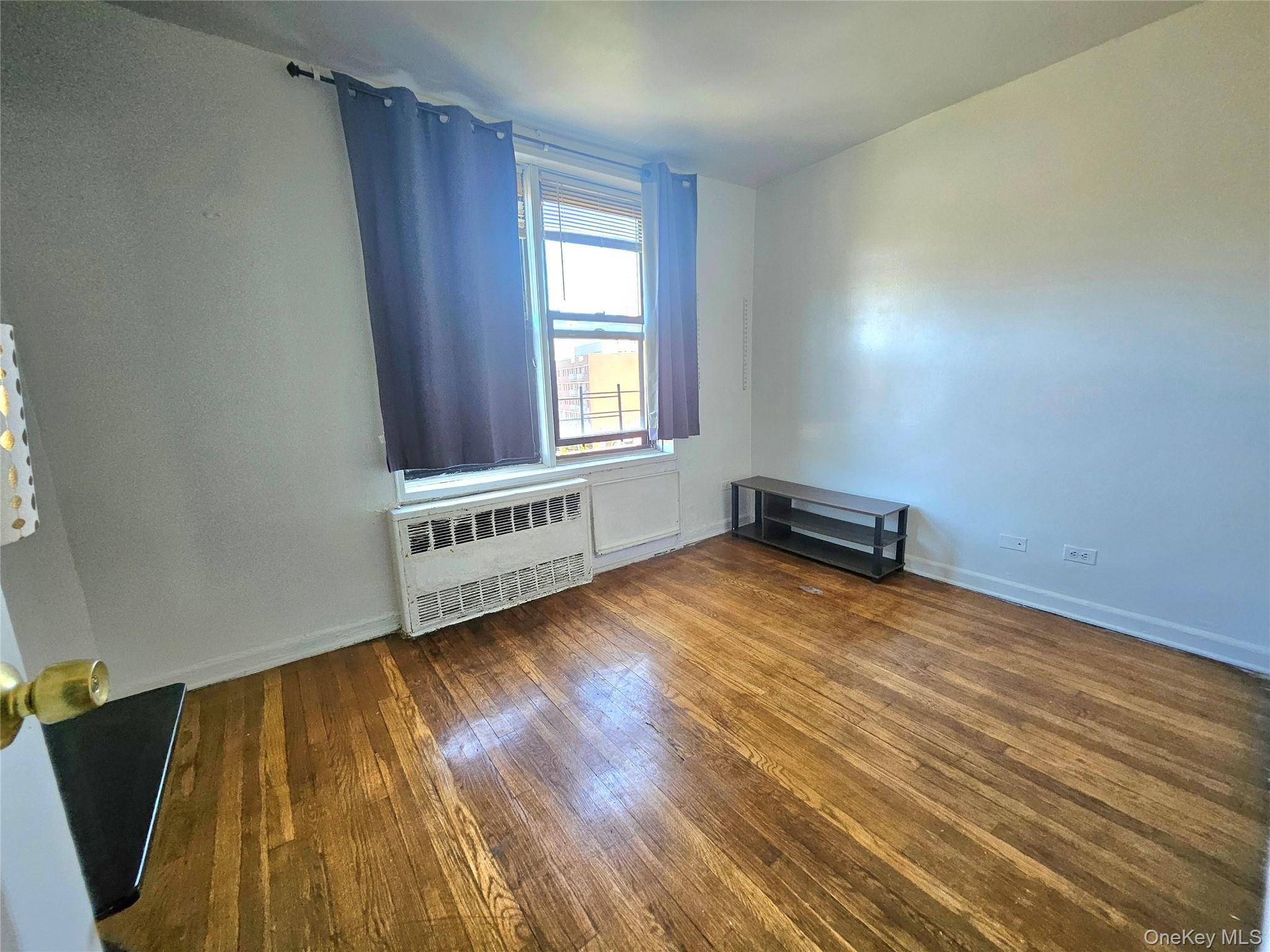 87-70 173 Street #6H, Jamaica, NY 11432